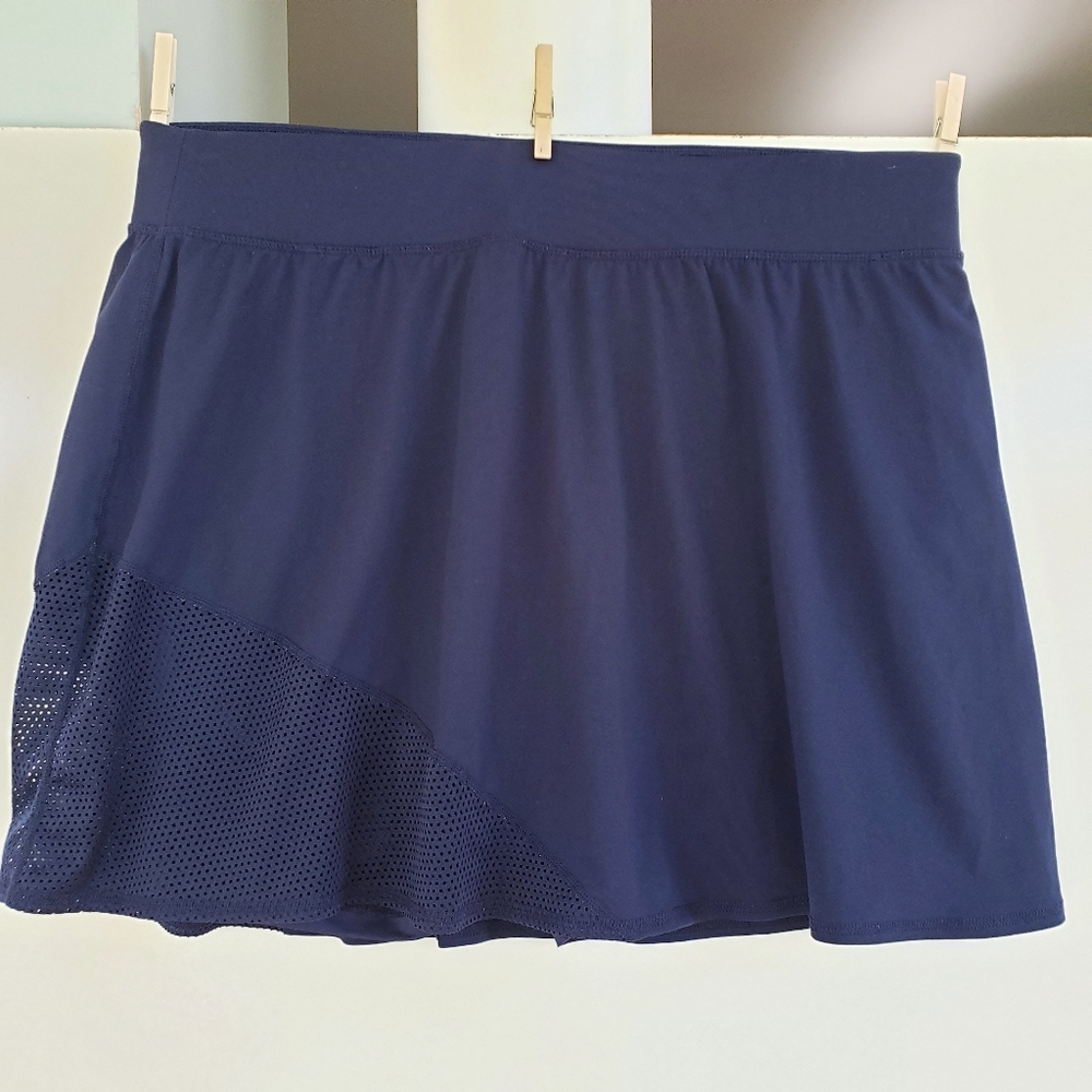 LIVI Active Skort Size 18/20 Dark Blue